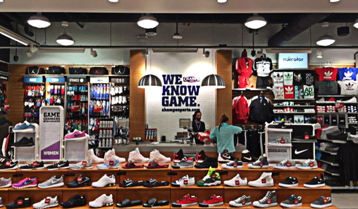 champs sports parkdale mall